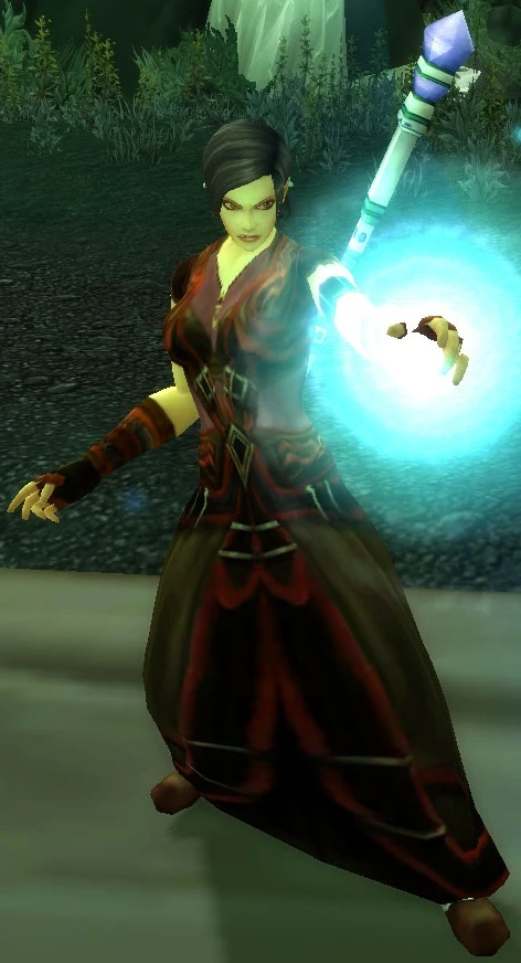 Shadowy Initiate
