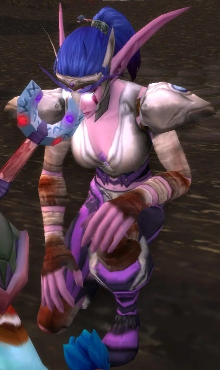 Sentinel Tysha Moonblade